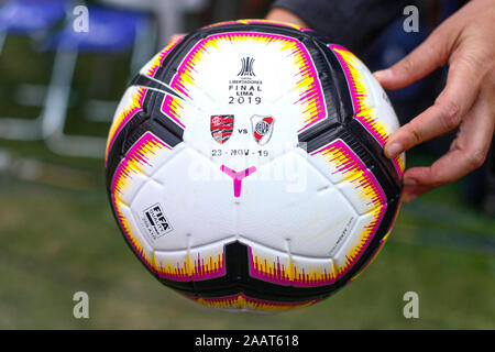 Lima, Peru. 23rd Nov, 2019. Ball of the match during the 2019 Copa Libertadores Final between Flamengo of Brazil and River Plate of Argentina at Estadio Monumental 'U'  in Lima, Peru on 23 Nov 2019. Credit: SPP Sport Press Photo. /Alamy Live News Stock Photo