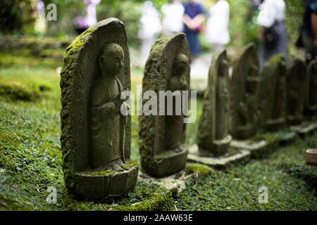 Small statues of a Tokyo temple, Japan Stock Photo