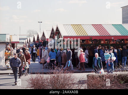 1994 Wakefield city centre market scenes, West Yorkshire, Northern England UK Stock Photo