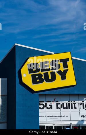 Wyomissing, PA USA - November 21, 2019:  Best Buy is a large American consumer electronics retailer with 1,000 locations in the US, Canada, and Mexico Stock Photo