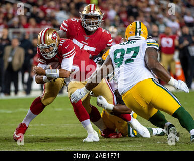 Santa Clara, CA, USA. 24th Nov, 2019. San Francisco 49ers starting quarterback Jimmy Garoppolo (10) is sacked by Green Bay Packers' Za'Darius Smith (55) during a game at Levi's Stadium on Sunday, November 24, 2019 in Santa Clara. Credit: Paul Kitagaki Jr./ZUMA Wire/Alamy Live News Stock Photo