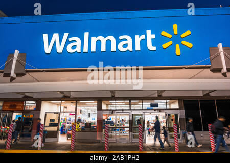 Always Low Prices sign Wal Mart supermarket Wal Mart New Jersey, USA Stock  Photo - Alamy