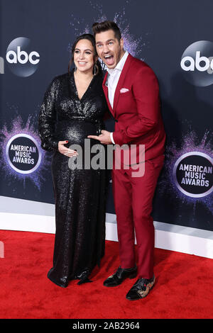 Los Angeles, United States. 24th Nov, 2019. Aijia Grammer and Andy Grammer arrive at the 2019 American Music Awards held at Microsoft Theatre L.A. Live on November 24, 2019 in Los Angeles, California, United States. (Photo by Xavier Collin/Image Press Agency) Stock Photo