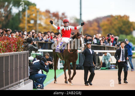 Tokyo, Japan. 24th Nov, 2019. Suave Richard ( Oisin Murphy) Horse Racing : Jockey Oisin Murphy riding Suave Richard celebrates after winning the 39th Japan Cup at Tokyo Racecourse in Tokyo, Japan . Credit: Yoshifumi Nakahara/AFLO/Alamy Live News Stock Photo