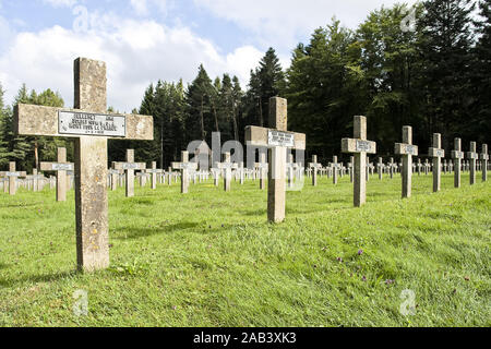 Le Linge, französischer Soldatenfriedhof am Col du Wettstein |Le Linge, a French military cemetery on the Col du Wettstein| Stock Photo