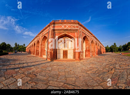 Humayun's Tomb (1569-70) Tomb of Mughal Emperor Humayun, Nizamuddin ...