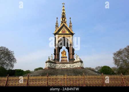 The Prince Albert Memorial, officially titled the Prince Consort National Memorial in Kensington Gardens, Royal Parks, London, England, UK  It was cre Stock Photo