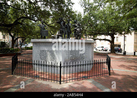 monument to haitian african descent soldiers who fought in the revolutionary war franklin square savannah georgia usa Stock Photo