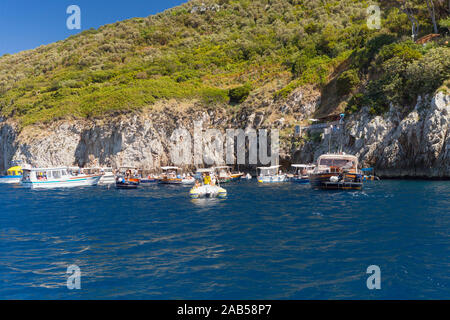 Boats queuing to visit the Blue Grotto, Capri Stock Photo