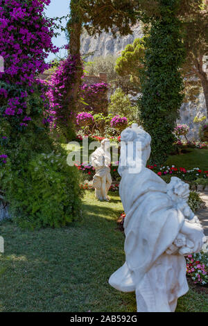 Giardini Di Augusto Gardens Of Augustus Is Lovely Colourful Terraced giardini-di-augusto-gardens-of-augustus-is-lovely-colourful-terraced