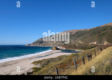 California State Route 1, Highway 1, coastal road along the Pacific Ocean, California, USA
