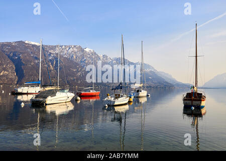Sailing boats in the harbour at Borgo di Pescallo in Bellagio, Lake Como, Lombardy, Italian Lakes, Italy, Europe