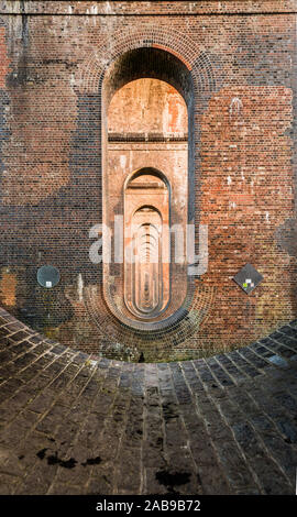 Repeating arches of Ouse Valley railway Viaduct near Balcombe Stock Photo