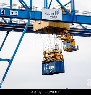 Duisburg, Ruhr area, North Rhine-Westphalia, Germany - Duisburger Hafen, Containerhafen, duisport logport, two of the world's largest container shipow Stock Photo