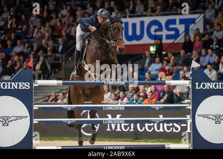 Stuttgart Germany November 17 Steve Guerdat Sui Riding