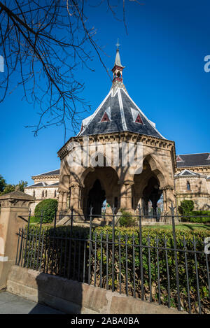 Regent Street railway station, formerly known as Mortuary railway station, was a railway station on Sydney's Rookwood Cemetery railway line. Funeral t Stock Photo