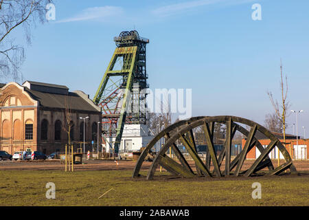 Pit frame of shaft 2, the former colliery sovereign Leopold, in Dorsten, today a mixture of culture and tissue use, rope sheave, Stock Photo