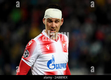 Belgrade, Serbia. 26th Nov, 2019. Soccer: Champions League, Group stage, Group B, Matchday 5, Red Star Belgrade - Bayern Munich at Rajko Mitic Stadium. Belgrade's Marko Gobeljic wears a bandage around his head after an injury. Credit: Sven Hoppe/dpa/Alamy Live News Stock Photo