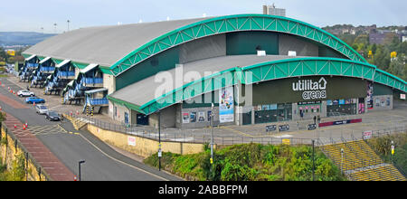 Looking down on the roof & entrance of The Utilita Arena sports and entertainment arena building in Newcastle Upon Tyne Northumberland England UK Stock Photo