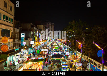 Taoyuan, Taiwan - November 12, 2019: Overhead view of the market and food stalls of Zhongli Night Market in Taoyuan, Taiwan. Stock Photo