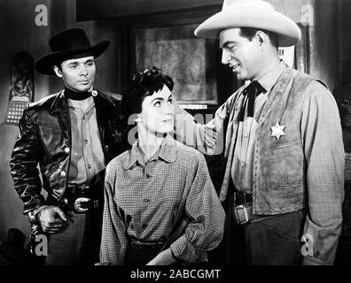 THE DUEL AT SILVER CREEK, from left, Stephen McNally, Audie Murphy ...