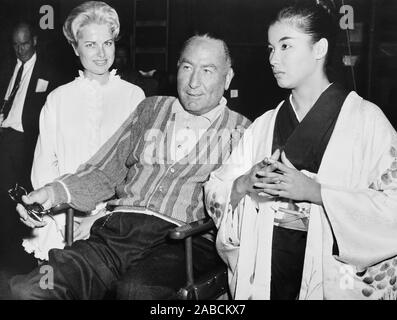 A GIRL NAMED TAMIKO, From Left: Laurence Harvey, Martha Hyer, 1962 ...