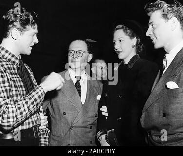 MARIA MONTEZ, JEAN PIERRE AUMONT Stock Photo - Alamy