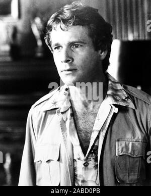 THE MAIN EVENT (1979) RYAN O'NEAL MEVT 006CP Stock Photo - Alamy