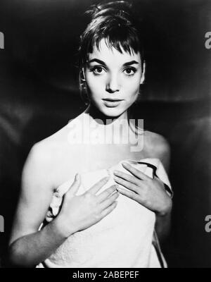 MANUELA, (aka STOWAWAY GIRL), Elsa Martinelli, 1957 Stock Photo - Alamy