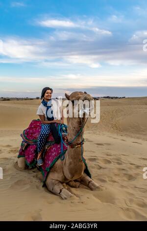 Camel ride at Sam Thar desert safari sand dunes, Jaisalmer, Rajasthan ...