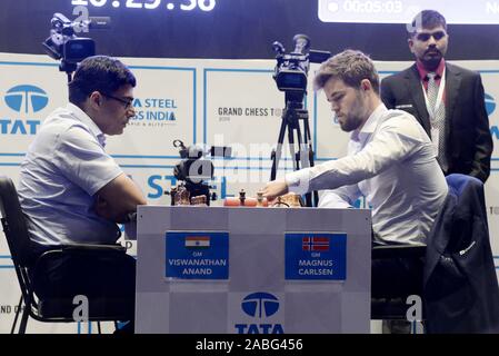 Kolkata, India. 22nd Nov, 2019. GM Anish Giri during his secind round play  of Tata Steel Chess 2019. (Photo by Saikat Paul/Pacific Press) Credit:  Pacific Press Agency/Alamy Live News Stock Photo 