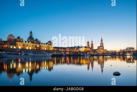 Night skyline of city of Dresden and Elbe River in Saxony, Germany. Stock Photo
