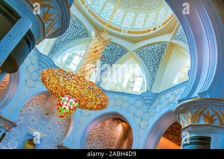 ABU DHABI, UNITED ARAB EMIRATES - FEB 12, 2019: Interior of Sheikh Zayed Grand Mosque in Abu Dhabi, United Arab Emirates. Stock Photo