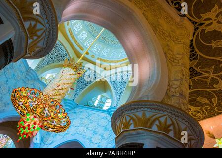 ABU DHABI, UNITED ARAB EMIRATES - FEB 12, 2019: Interior of Sheikh Zayed Grand Mosque in Abu Dhabi, United Arab Emirates. Stock Photo