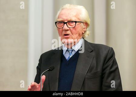 Expelled Conservative grandee, Lord Michael Heseltine speaks to the media during a Liberal Democrats press conference. Former Deputy Prime Minister endorses Liberal Democrat candidates - Sam Gyimah who is standing in Kensington and Chuka Umunna who is standing for Cities of London & Westminster. Both Liberal Democrat candidates are standing against the Conservatives on anti-brexit manifestos. Stock Photo