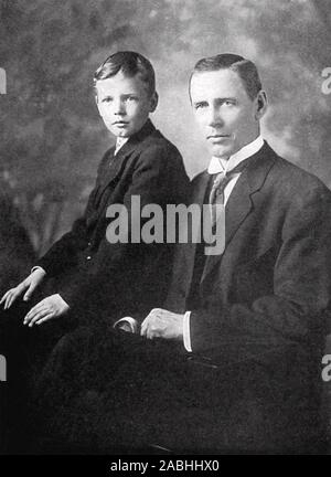 CHARLES LINDBERGH (1902-1974) American aviator aged 8 with his father Charles Stock Photo