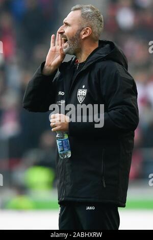 Stuttgart, Germany. 24th Nov, 2019. Soccer: 2nd Bundesliga, VfB Stuttgart - Karlsruher SC, 14th matchday, Mercedes-Benz Arena. Coach Tim Walter from VfB Stuttgart gesticulates Credit: Tom Weller/dpa - IMPORTANT NOTE: In accordance with the requirements of the DFL Deutsche Fußball Liga or the DFB Deutscher Fußball-Bund, it is prohibited to use or have used photographs taken in the stadium and/or the match in the form of sequence images and/or video-like photo sequences./dpa/Alamy Live News Stock Photo