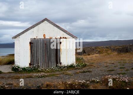 Rusty corrugated iron shed, Reykjanes, Iceland Stock Photo