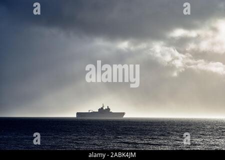 The French ship Tonnerre of the Marine Nationale, an amphibious assault helicopter carrier.  In  the UK-French Exercise Griffin Strike in Gruinard Bay Stock Photo