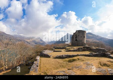Dolbadarn Castle, a thirteenth century fortification at the base of Llanberis Pass in North Wales, United Kingdom Stock Photo