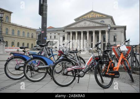 'Wild' bicycles parked at Max-Joseph-Platz in downtown Munich. [automated translation] Stock Photo