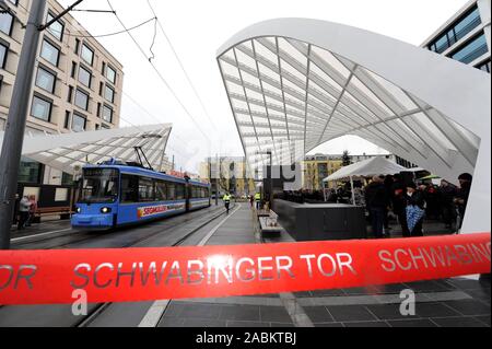 Opening of the tram stop 'Schwabinger Tor' at Leopoldstraße 190 with a roof construction by Munich architects Felix Fischer Architekten. [automated translation] Stock Photo