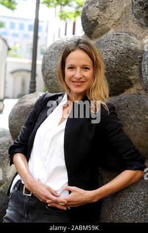 The actress Lisa Bitter, shot in the courtyard of the Munich City Museum. [automated translation] Stock Photo