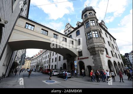 The head office of Stadtsparkasse München im Tal. [automated translation] Stock Photo