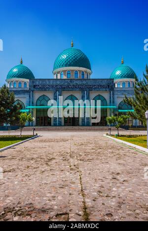 Khoja Ahror Valiy Mosque Known As The Jama Or Dzhuma Mosque In Tashkent ...