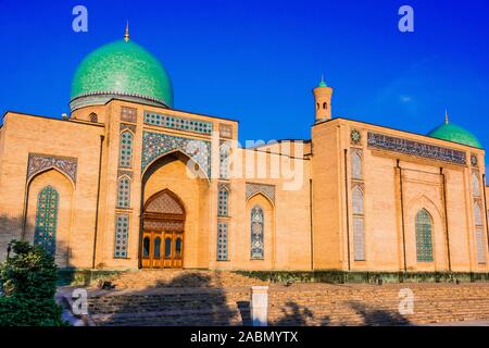 Khast Imam Square, major tourist destination in Tashkent, Uzbekistan Stock Photo