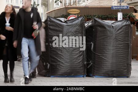 Munich, Germany. 28th Nov, 2019. Large water sacks serve as security barriers in an access area to the Munich Christmas Market. They are supposed to serve as a barrier after attacks on Christmas markets. Credit: Jennifer Weese/dpa/Alamy Live News Stock Photo