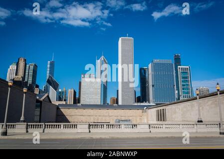 East Jackson Drive and skyline of skyscrapers north the Millennium Park, Chicago, Illinois, USA Stock Photo