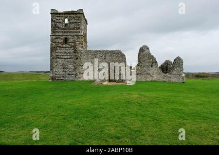 Knowlton, where a Norman Church stands within a neolithic henge, Dorset, UK - John Gollop Stock Photo