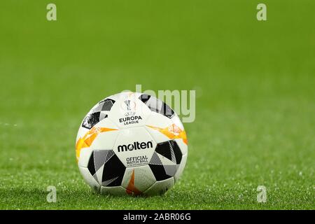 London, UK. 28th Nov 2019. The match ball during the UEFA Europa League match between Arsenal and Eintracht Frankfurt, at The Emirates Stadium, London England. on November 28 2019 Credit: Cal Sport Media/Alamy Live News Stock Photo